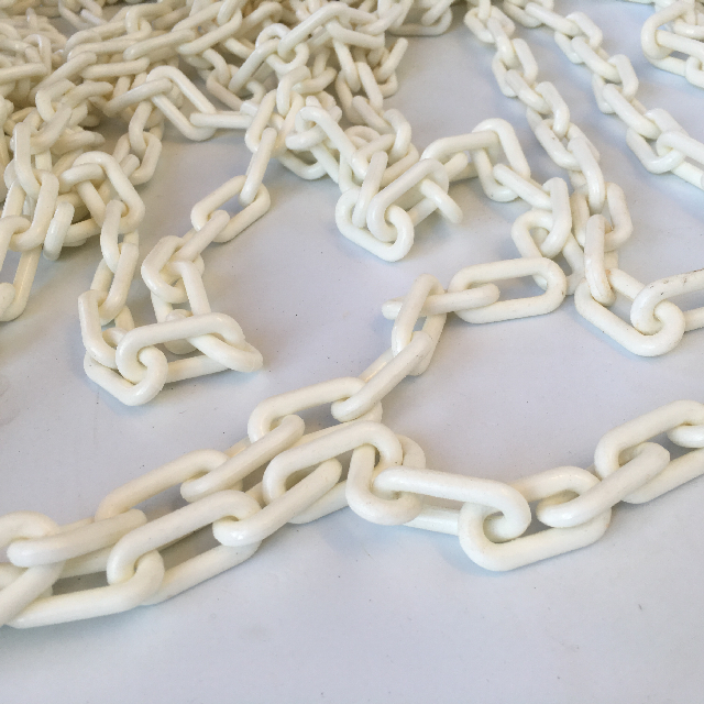 CHAIN, White Plastic